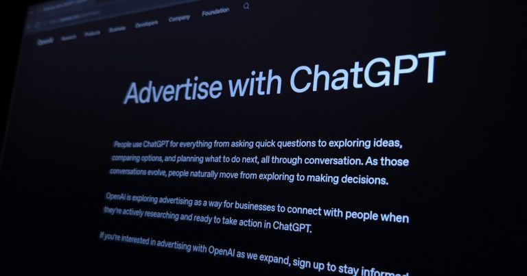 OpenAI libera anúncios de saúde e finanças no ChatGPT, mostra levantamento