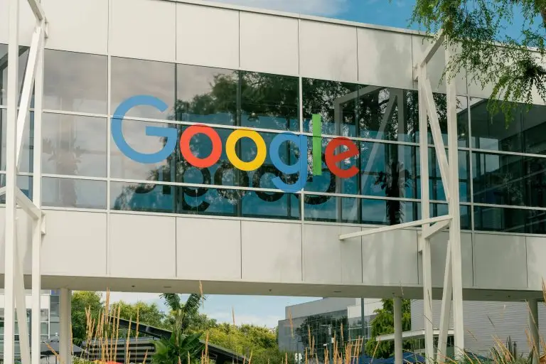 Reação judicial contra big techs: entenda por que tribunais dos EUA viraram o novo freio das gigantes de tecnologia