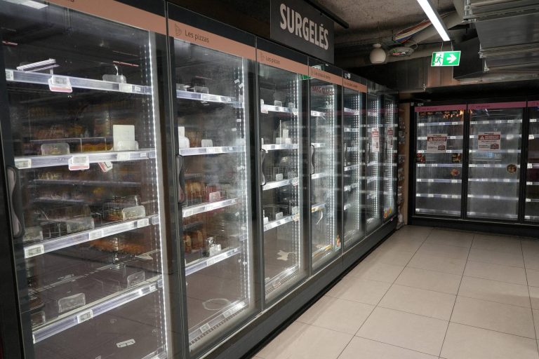 Ataque cibernético a freezers militares: Pentágono investiga suspeita nos EUA