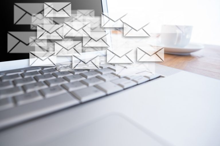 E-mails em alto volume: a lógica das redes sociais chegou à caixa de entrada?