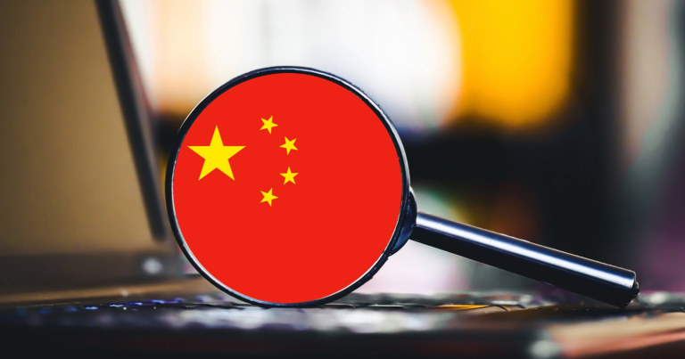 GEO na China: entenda o escândalo de TV que virou regras do setor — veja o que o Ocidente pode aprender